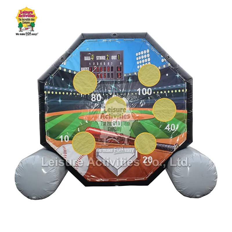 Går du ud fra, at oppustelige sportsspil kun er for børn - når voksne faktisk elsker dem endnu mere?